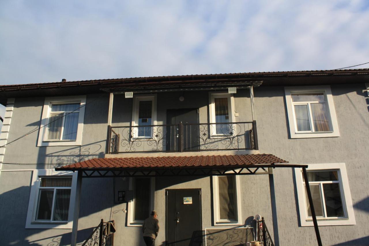 Saty Guest House Exterior foto