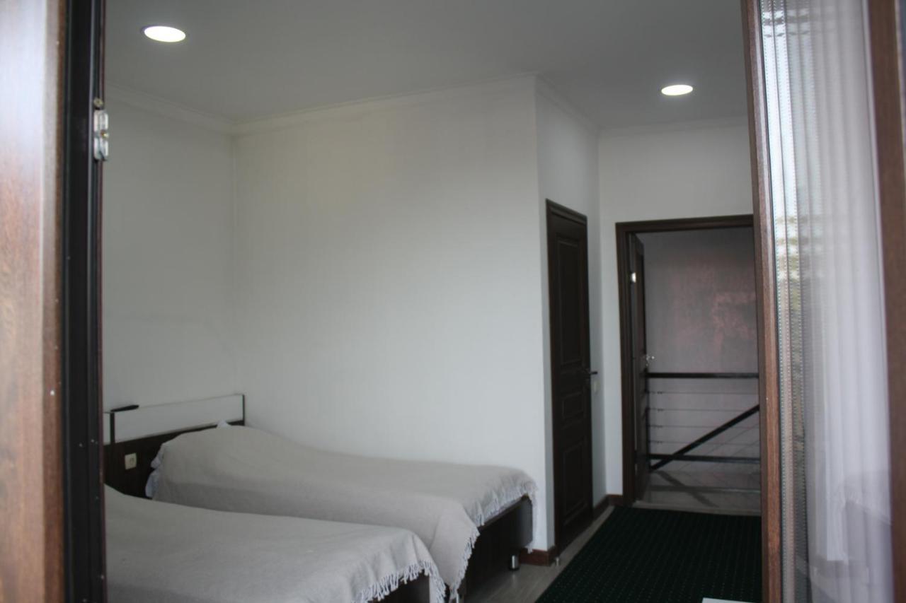 Saty Guest House Exterior foto