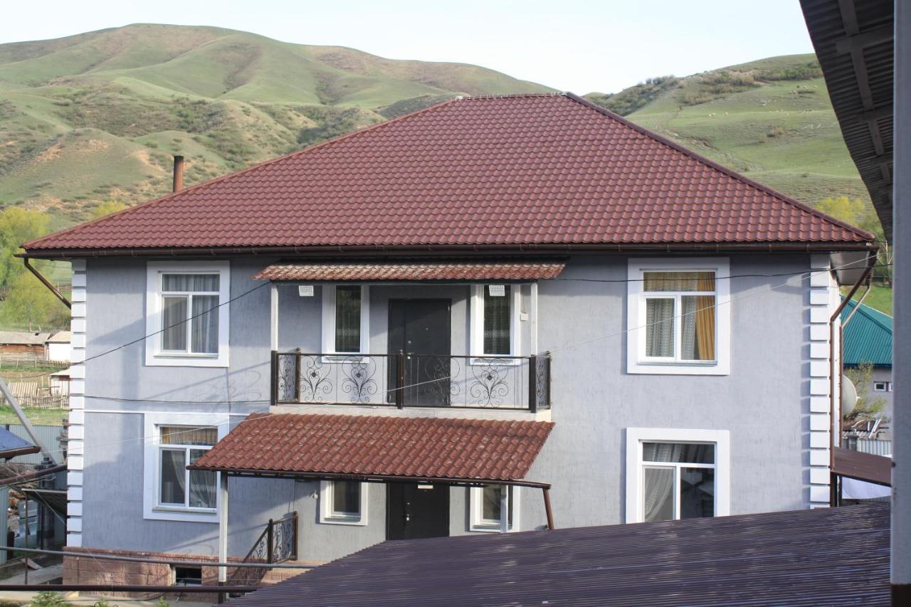 Saty Guest House Exterior foto
